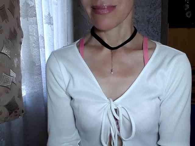 LadyL09 webcam