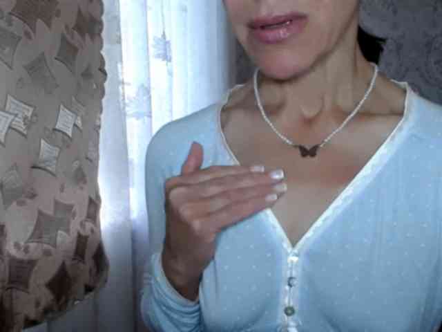 LadyL09 webcam