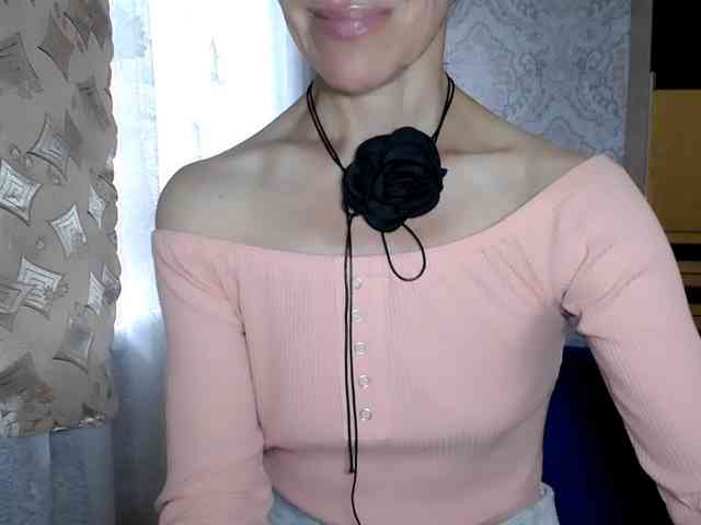 LadyL09 webcam