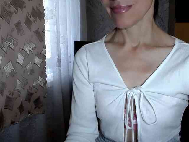 LadyL09 webcam