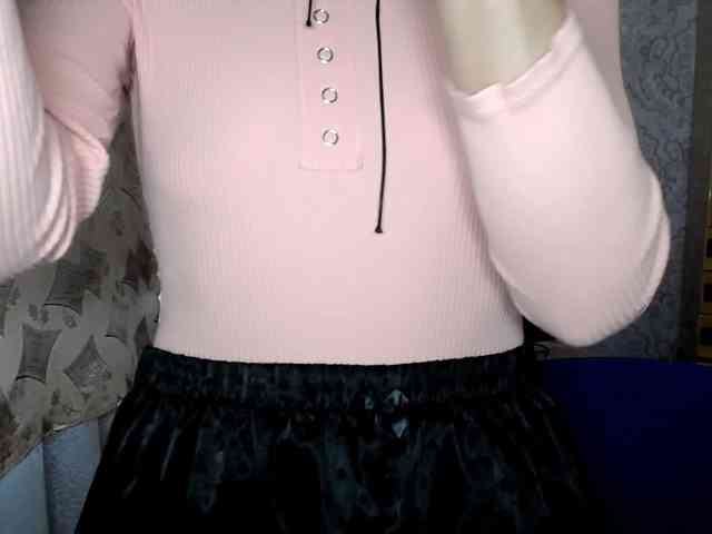 LadyL09 webcam