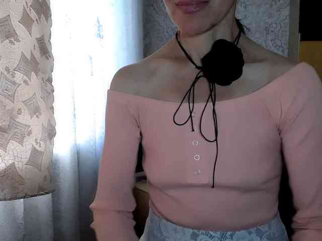 LadyL09 webcam