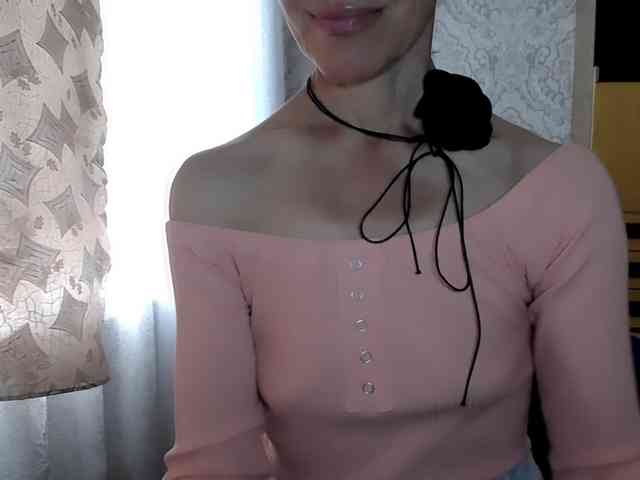 LadyL09 webcam