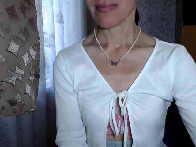 LadyL09 webcam