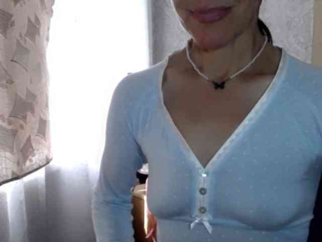 LadyL09 webcam