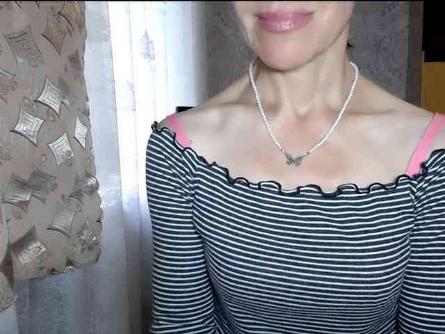 LadyL09 webcam