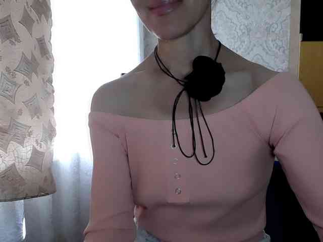 LadyL09 webcam