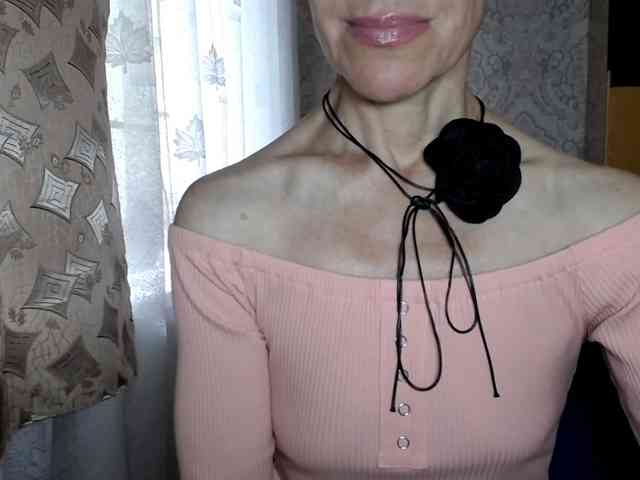 LadyL09 webcam