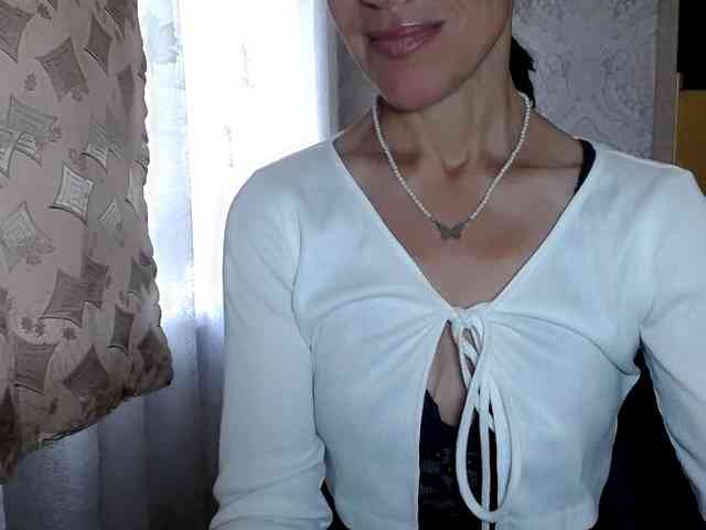LadyL09 webcam