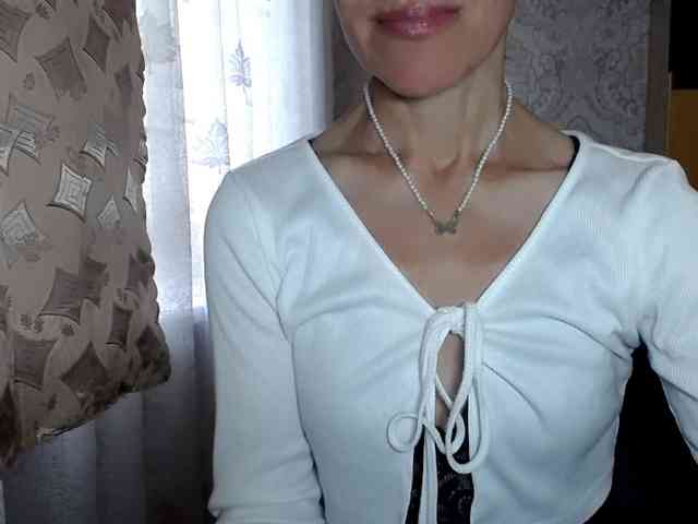 LadyL09 webcam