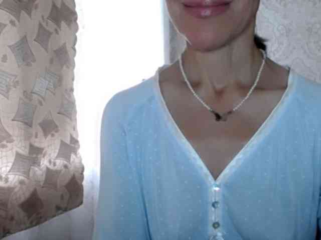 LadyL09 webcam