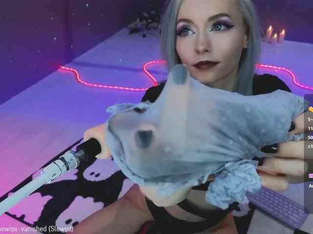 ALYSSA_KASATKA webcam