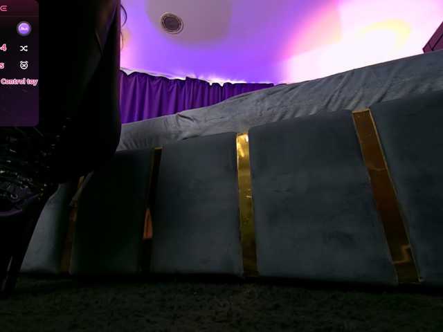 EmpressDesire live cam preview