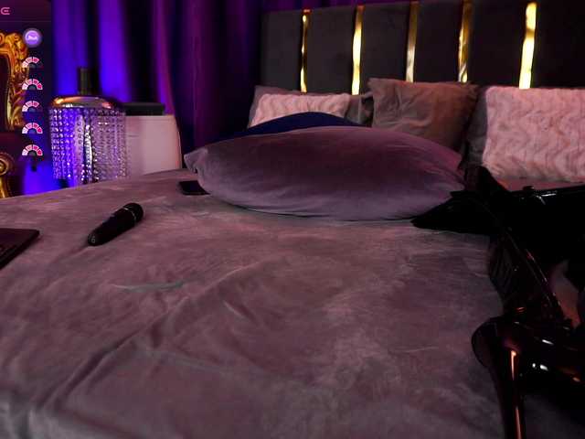 EmpressDesire live webcam show