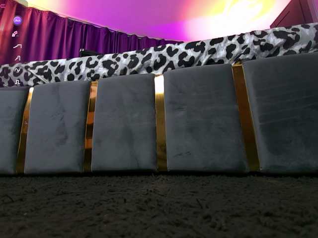 EmpressDesire's BongaCams show and profile