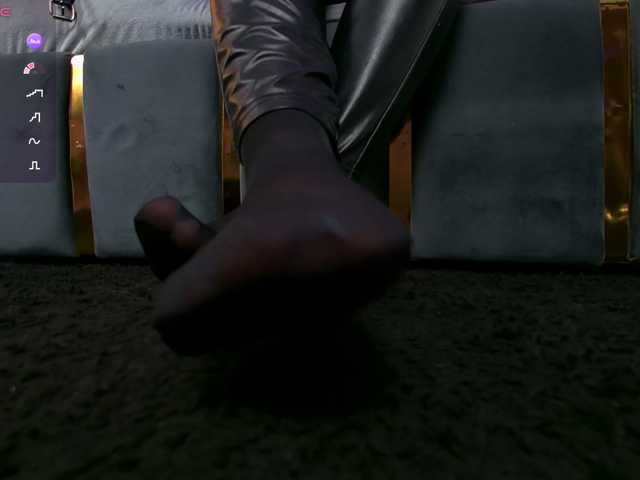 EmpressDesire live cam preview