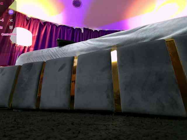 EmpressDesire webcam