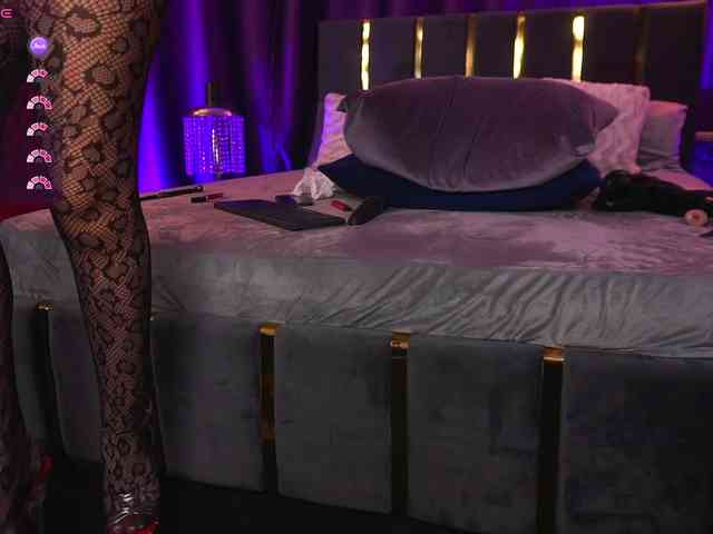 EmpressDesire webcam