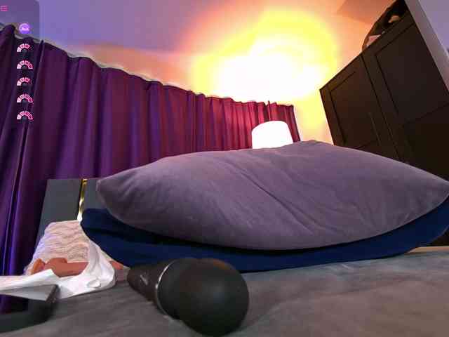 EmpressDesire webcam