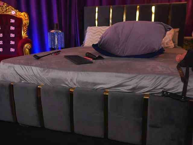 EmpressDesire webcam