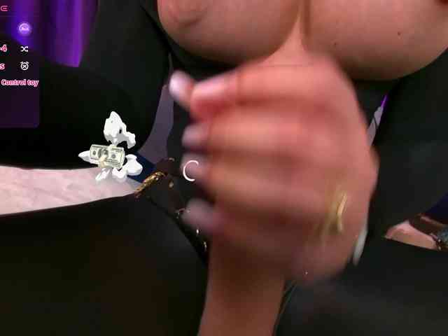 EmpressDesire webcam