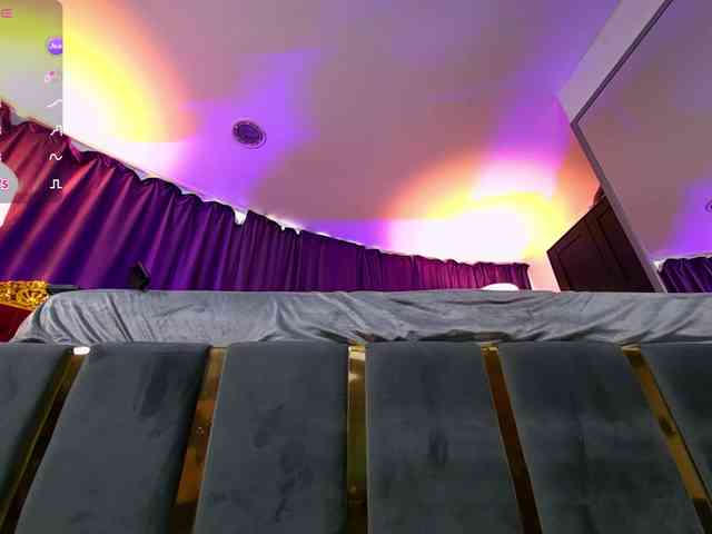 EmpressDesire webcam