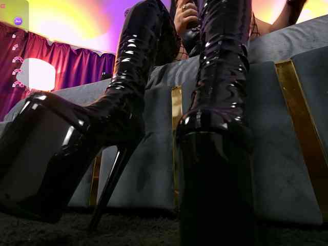 EmpressDesire webcam