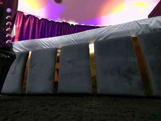 EmpressDesire webcam