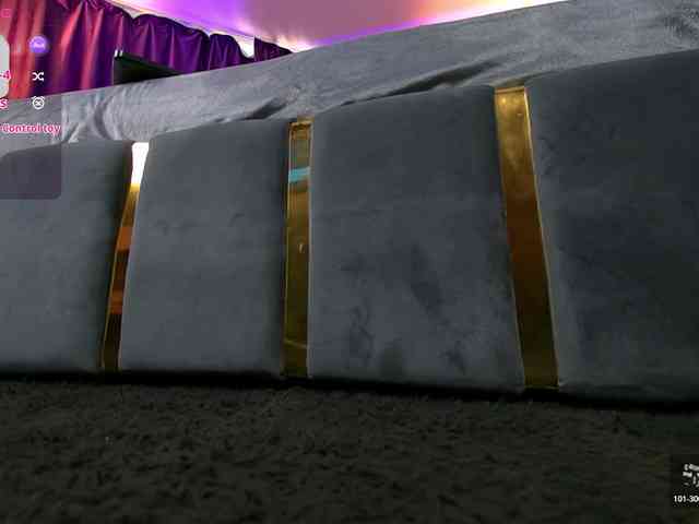 EmpressDesire webcam
