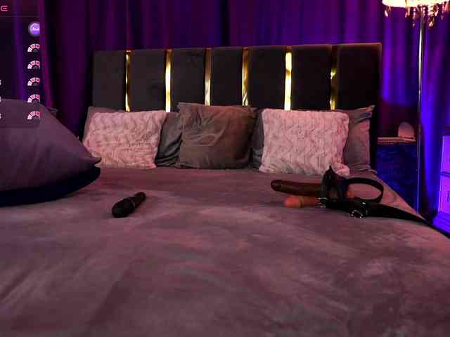 EmpressDesire webcam