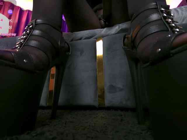 EmpressDesire webcam