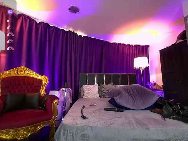 EmpressDesire webcam