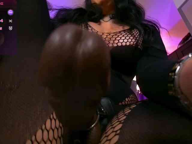 EmpressDesire webcam