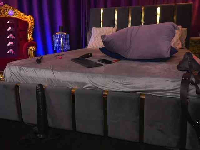 EmpressDesire webcam