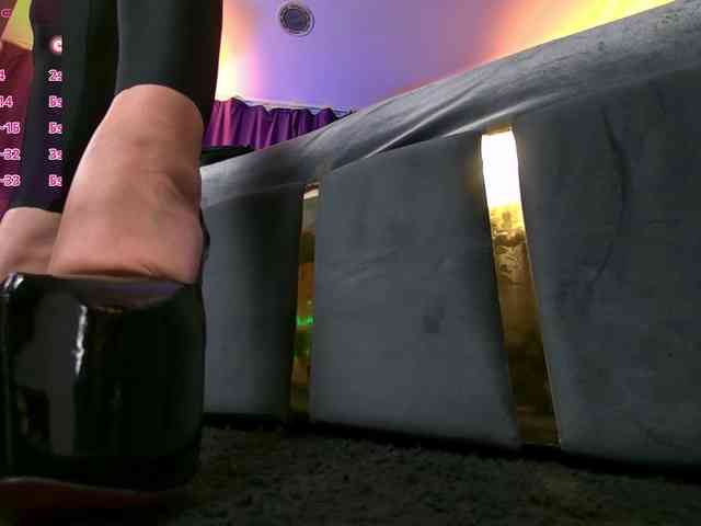 EmpressDesire webcam