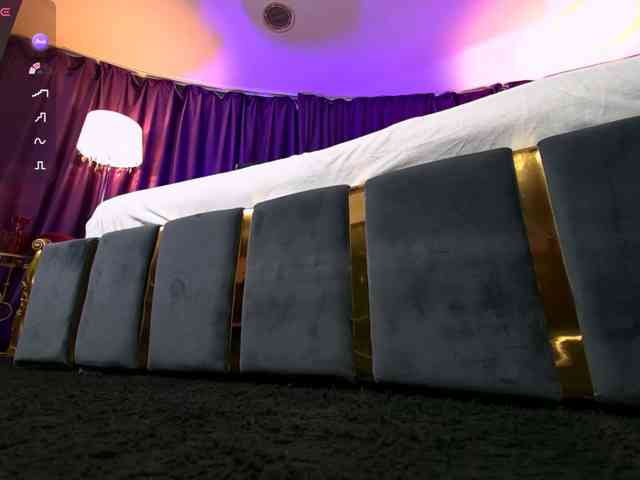 EmpressDesire webcam