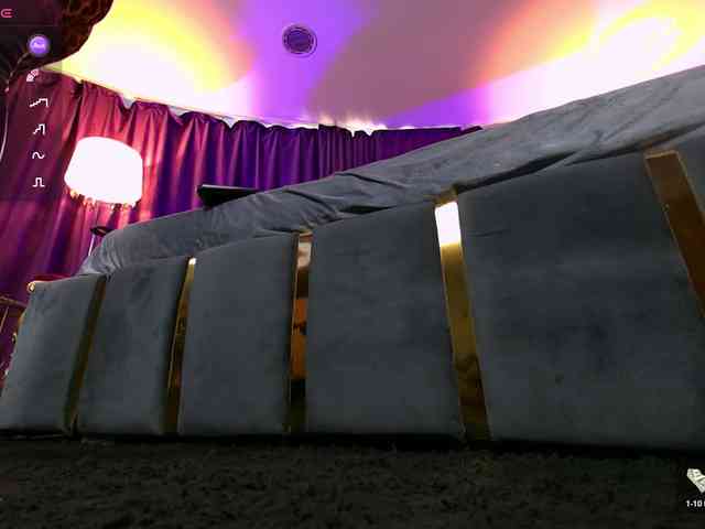 EmpressDesire webcam