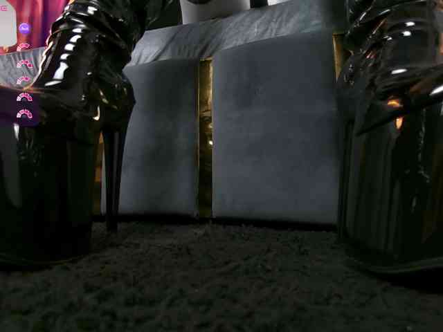 EmpressDesire webcam