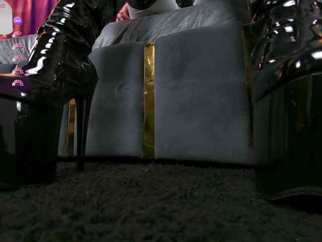 EmpressDesire webcam