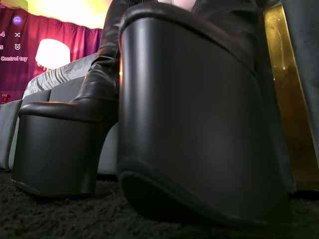 EmpressDesire webcam