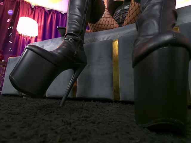 EmpressDesire webcam
