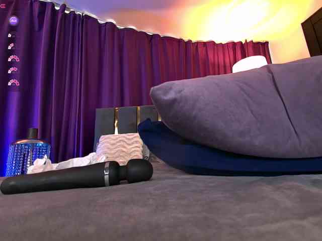 EmpressDesire webcam