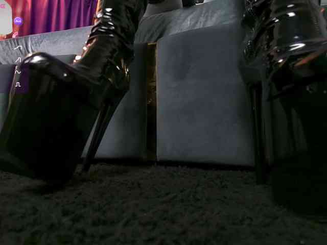 EmpressDesire webcam