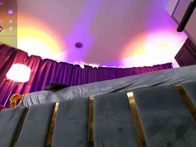 EmpressDesire webcam