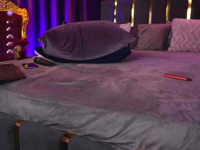 EmpressDesire webcam