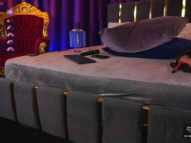 EmpressDesire webcam