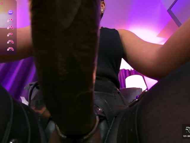 EmpressDesire webcam