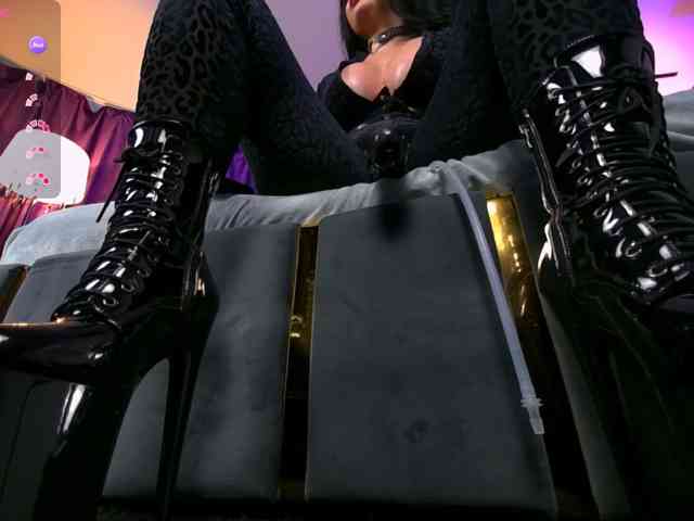 EmpressDesire webcam