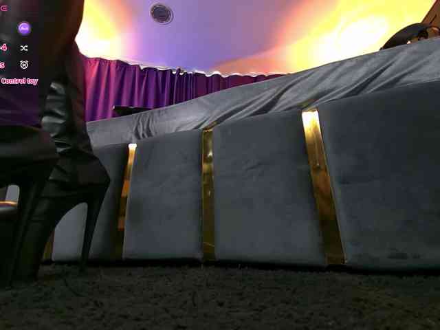 EmpressDesire webcam