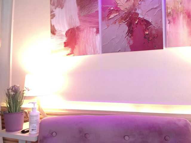PrettyAriel live cam on BongaCams